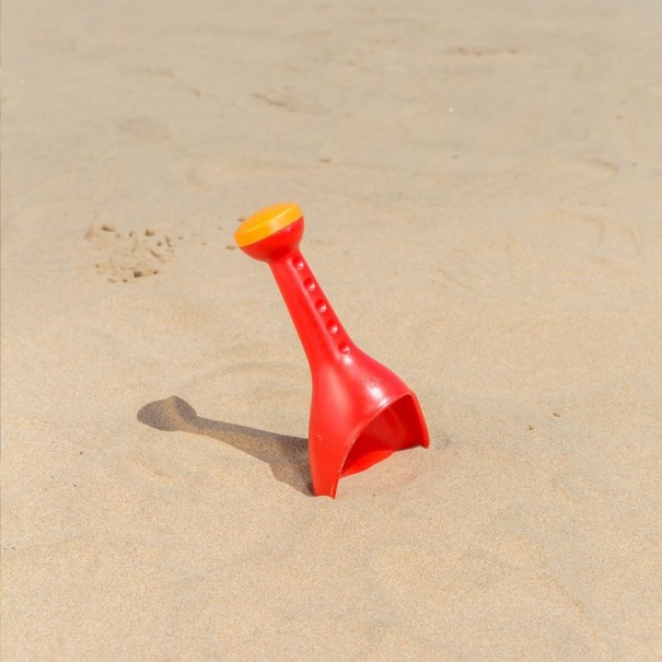 Pala excavadora y rociadora