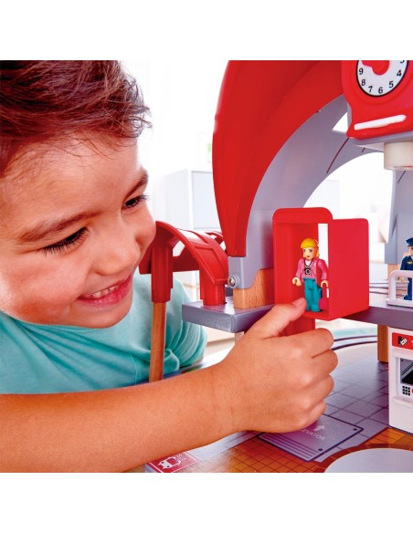 Estació de Tren - La Gran Ciutat