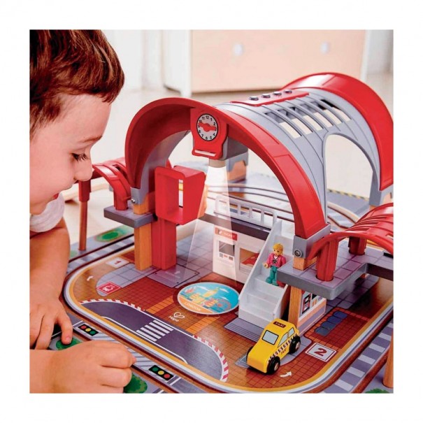 Estación de Tren - La Gran Ciudad