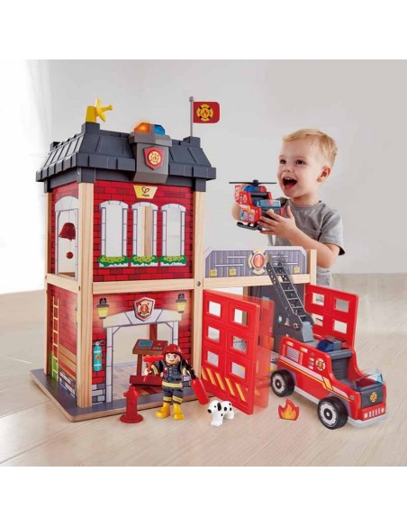 Parc de bombers de fusta Gran Ciutat