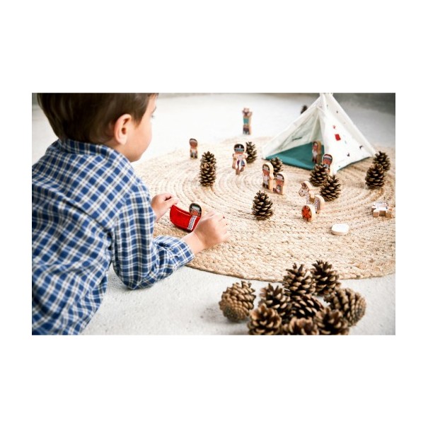 Tribu de Indios con Tipi