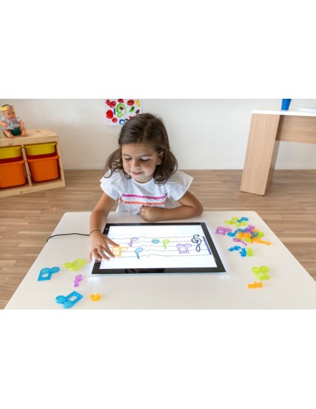 Notas musicales translúcidas