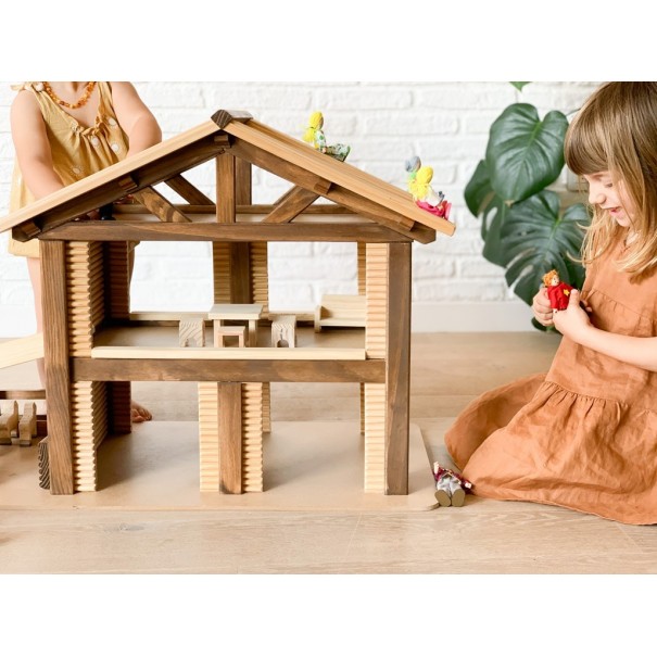 Granja de fusta de joguina