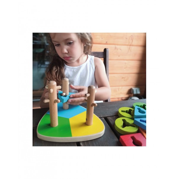  Triangle Stacker - Joc d'apilar