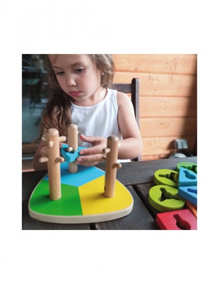  Triangle Stacker - Joc d'apilar