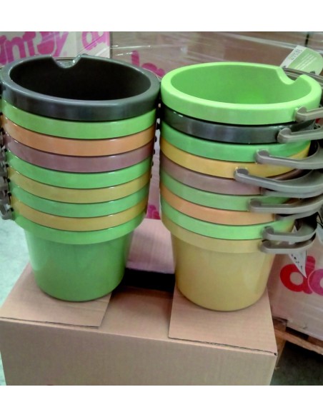 Galleda de joguina de plàstic reciclat