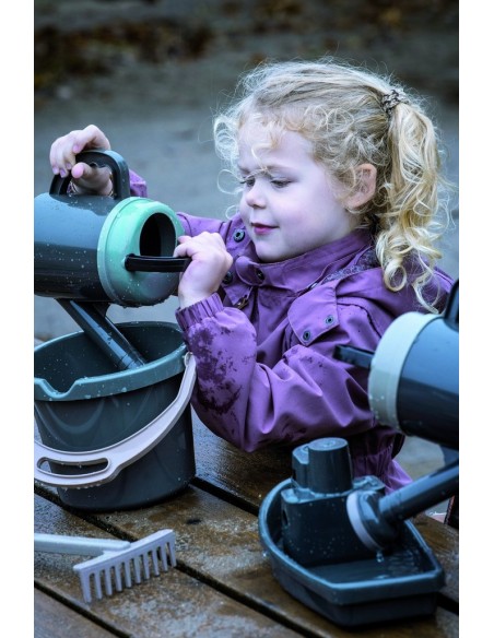 Galleda de joguina de plàstic reciclat