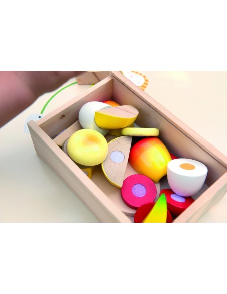 Pan y verduras para cortar de juguete