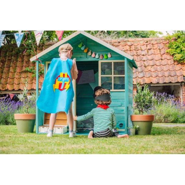 Casa de fusta gran d'exterior