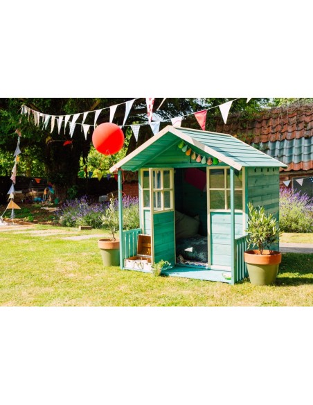 Casa de fusta gran d'exterior