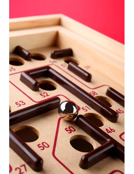 Laberinto grande de madera