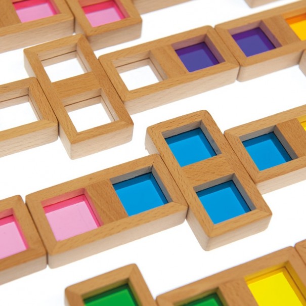 Dominó translúcido