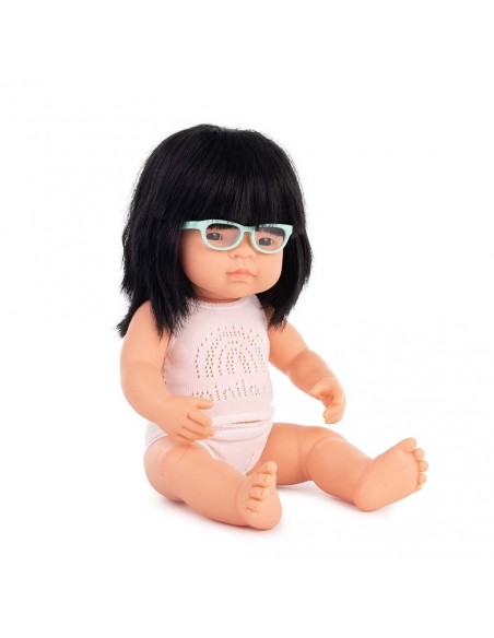 Muñeca bebé asiática con gafas - 38 cm