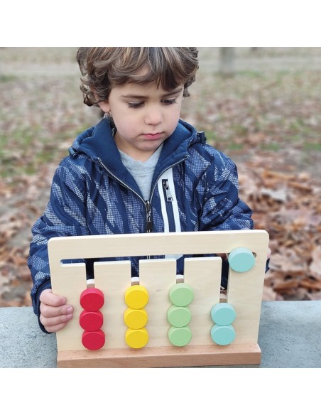 Matching colors and shapes - Colores y formas