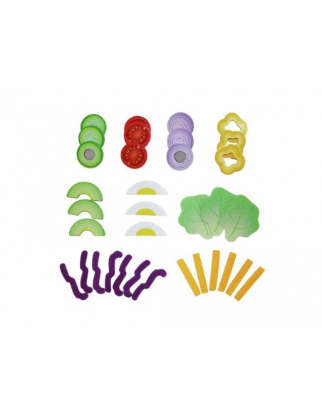 Ensalada con ingredientes de juguete