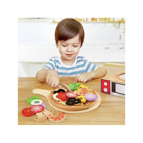 Pizza amb ingredients de joguina