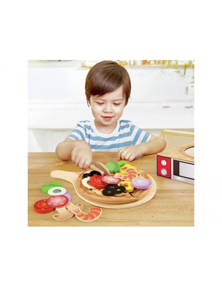 Pizza amb ingredients de joguina