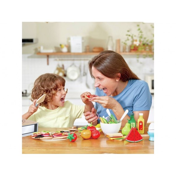 Pizza amb ingredients de joguina