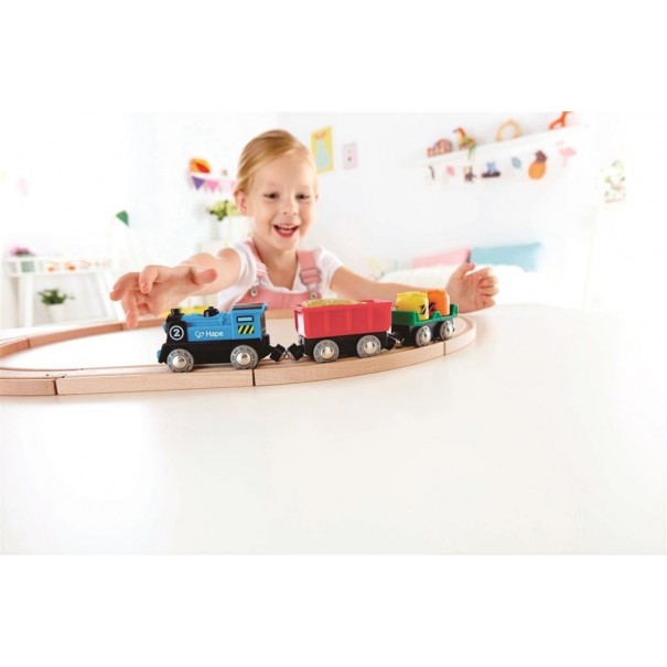 Tren de mercancías a pilas