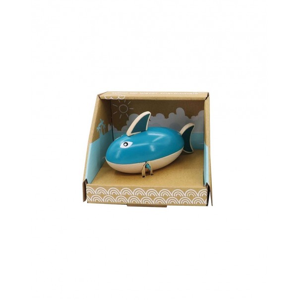 Tiburón y ballena mecánicos de agua