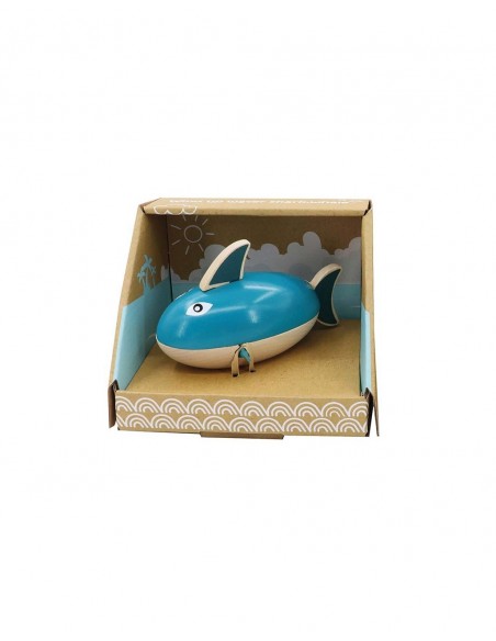 Tiburón y ballena mecánicos de agua