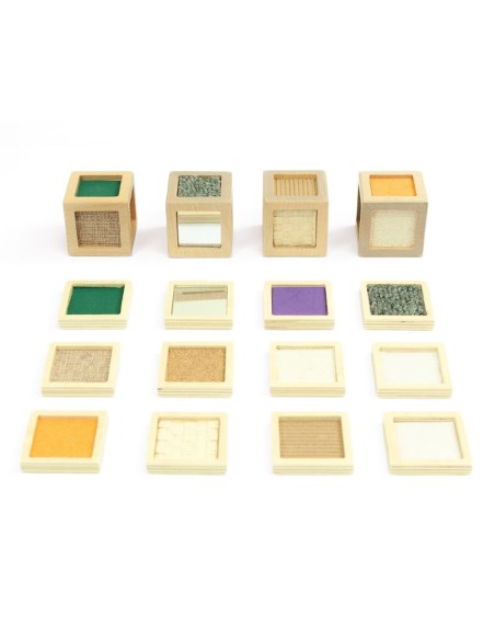 Cubos sensoriales con texturas