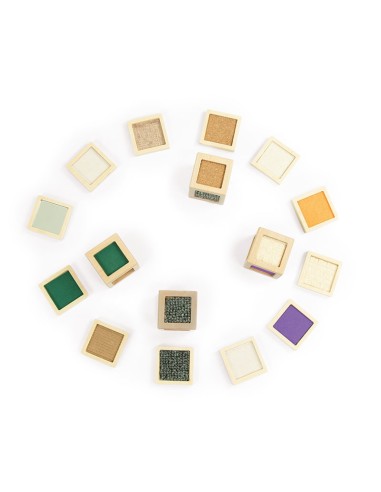 Cubos sensoriales con texturas