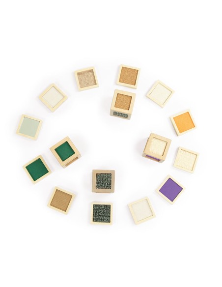 Cubos sensoriales con texturas