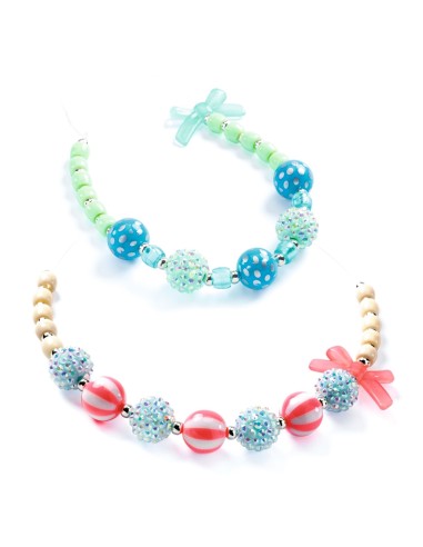 Perlas plateadas con accesorios