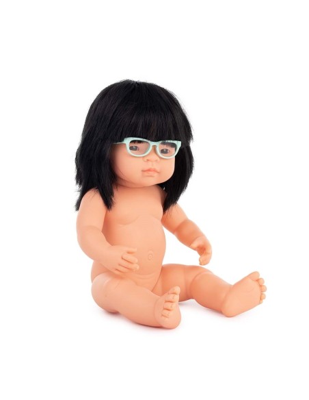 Muñeca asiática con gafas - 38 cm.
