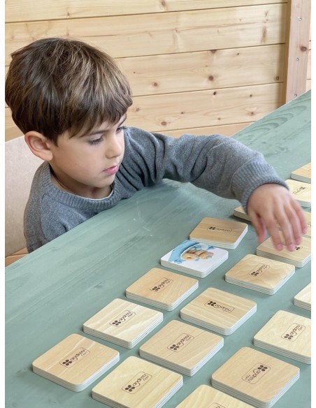 Joc de memòria amb fotografies