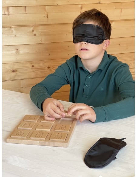 3 en ratlla amb dibuixos ancestrals