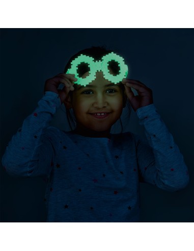 Plus-Plus Sobre Brilla en la Foscor...