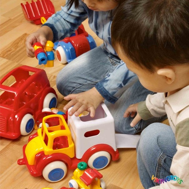 Ambulància de joguina amb 2 personatges