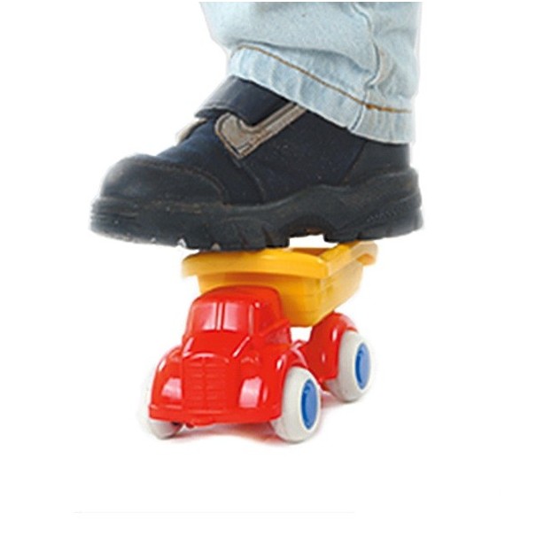 Coches pequeños de juguete