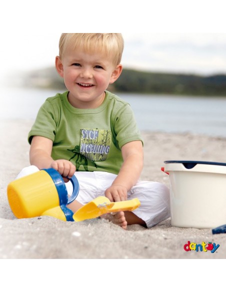 Regadera pequeña de juguete